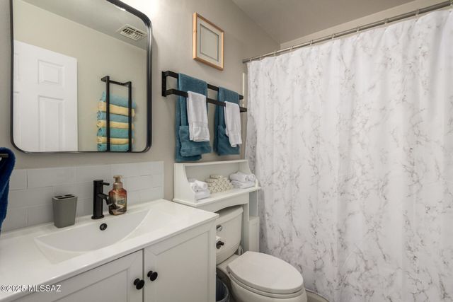 21615 E Homestead Drive, Red Rock, AZ 85145