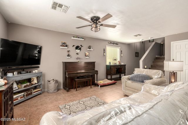 21615 E Homestead Drive, Red Rock, AZ 85145