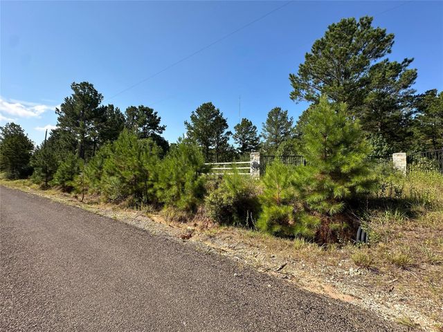 1034 Lloyd Bell Road, Trinity, TX 75862