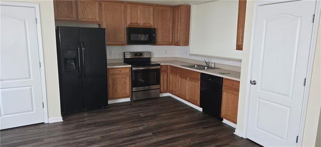 7635 Commerce Court, Riverdale, GA 30296