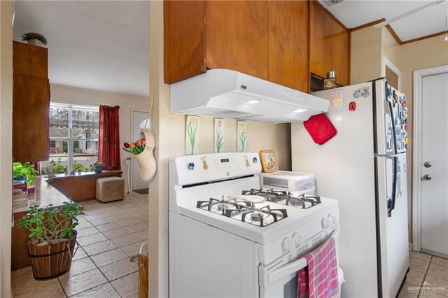 1012 W 3rd Street, Weslaco, TX 78596