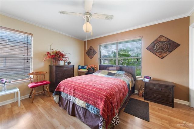 1012 W 3rd Street, Weslaco, TX 78596