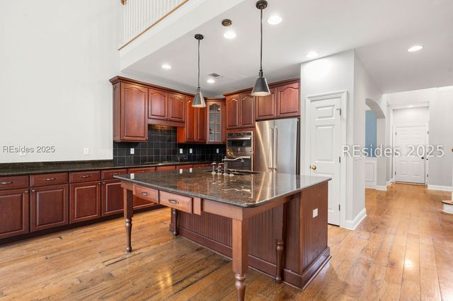 19 Paxton Cir, Bluffton, SC 29910