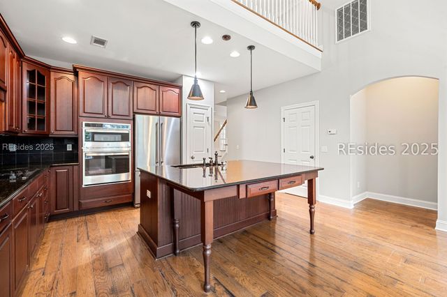 19 Paxton Cir, Bluffton, SC 29910