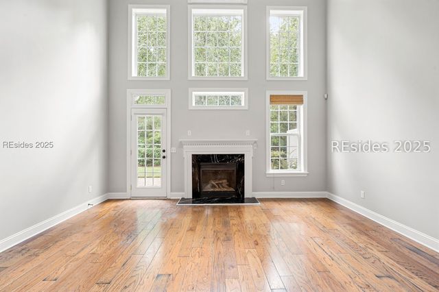 19 Paxton Cir, Bluffton, SC 29910