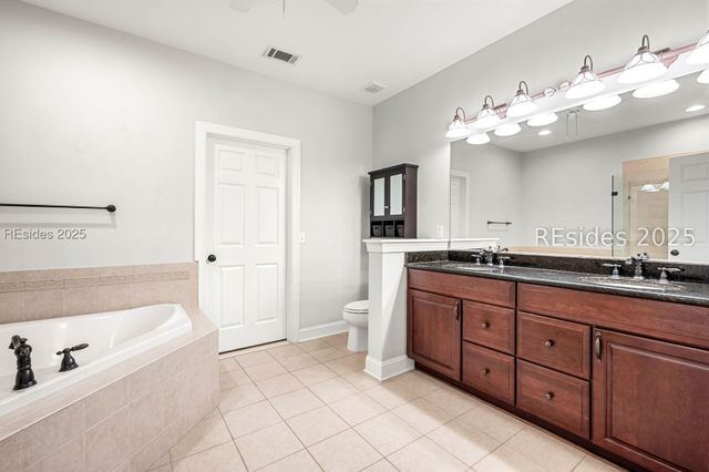 19 Paxton Cir, Bluffton, SC 29910