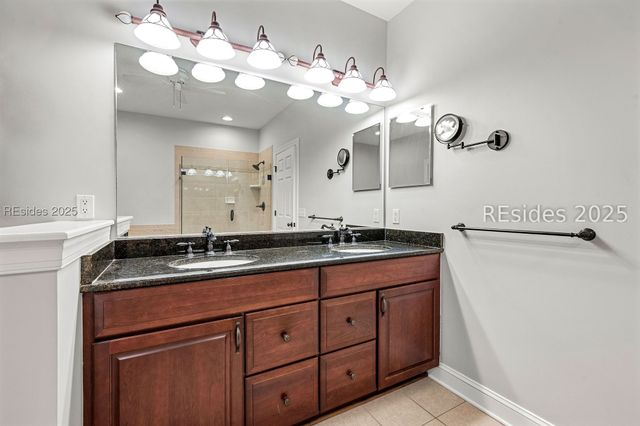 19 Paxton Cir, Bluffton, SC 29910