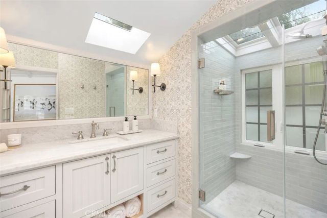 501 Lombardy Lane, Laguna Beach, CA 92651