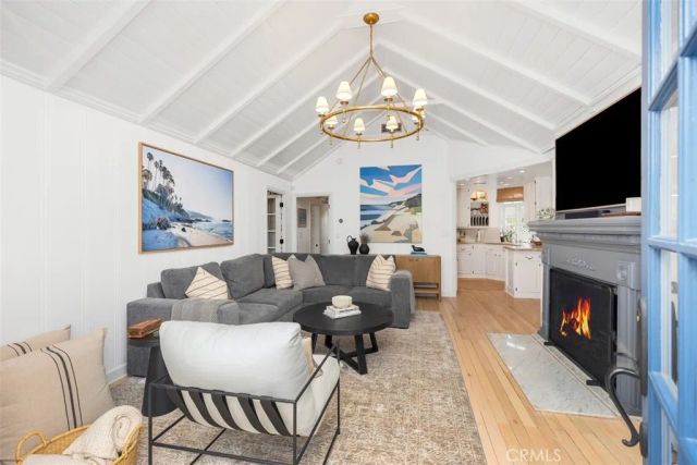 501 Lombardy Lane, Laguna Beach, CA 92651