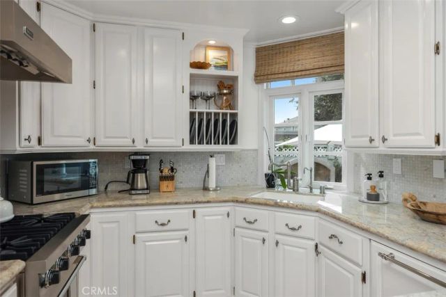 501 Lombardy Lane, Laguna Beach, CA 92651