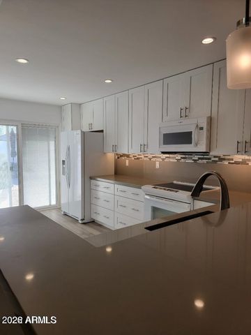 4242 N 31st Place, Phoenix, AZ 85016