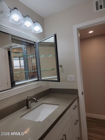 4242 N 31st Place, Phoenix, AZ 85016