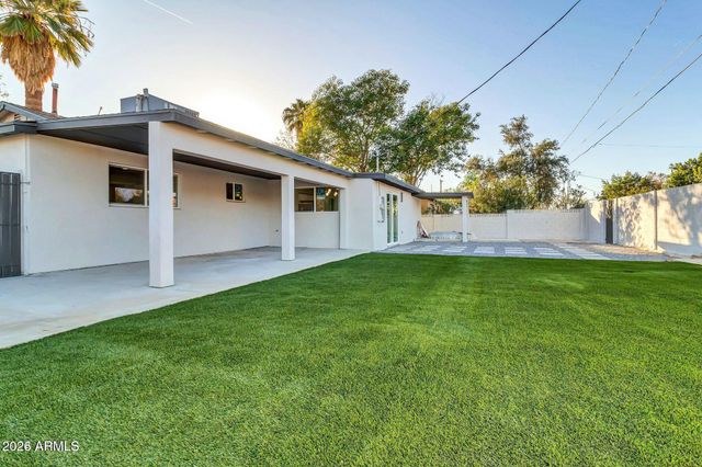 7538 E GARFIELD Street, Scottsdale, AZ 85257