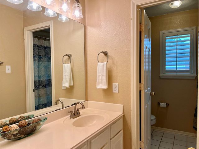 30707 Melcrest Estates Drive, Spring, TX 77386
