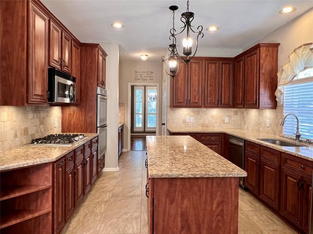 30707 Melcrest Estates Drive, Spring, TX 77386
