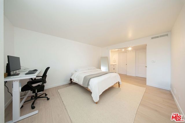 10535 Wilshire Boulevard 401, Los Angeles, CA 90024