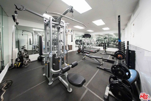 10535 Wilshire Boulevard 401, Los Angeles, CA 90024