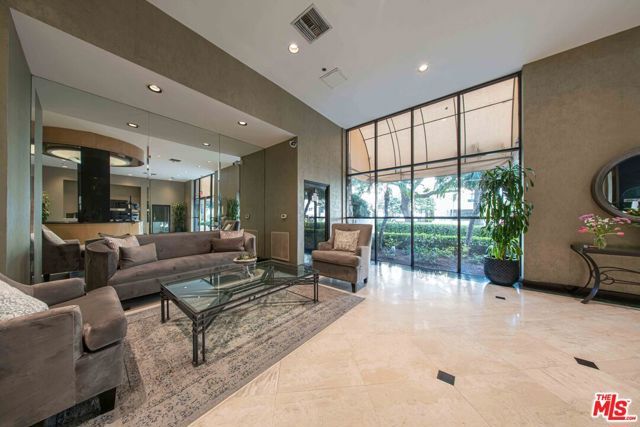 10535 Wilshire Boulevard 401, Los Angeles, CA 90024