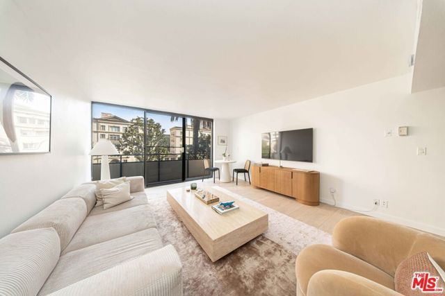 10535 Wilshire Boulevard 401, Los Angeles, CA 90024