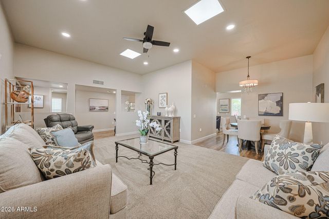 10709 W SEQUOIA Drive, Sun City, AZ 85373