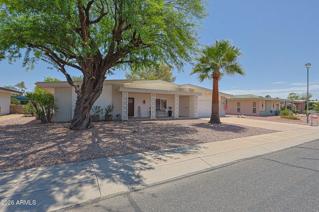 10709 W SEQUOIA Drive, Sun City, AZ 85373