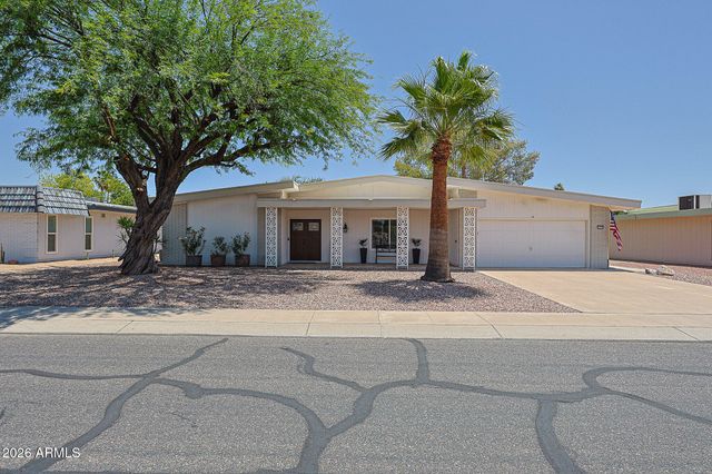 10709 W SEQUOIA Drive, Sun City, AZ 85373