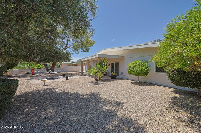 10709 W SEQUOIA Drive, Sun City, AZ 85373