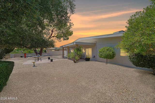 10709 W SEQUOIA Drive, Sun City, AZ 85373
