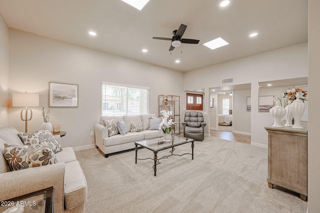 10709 W SEQUOIA Drive, Sun City, AZ 85373