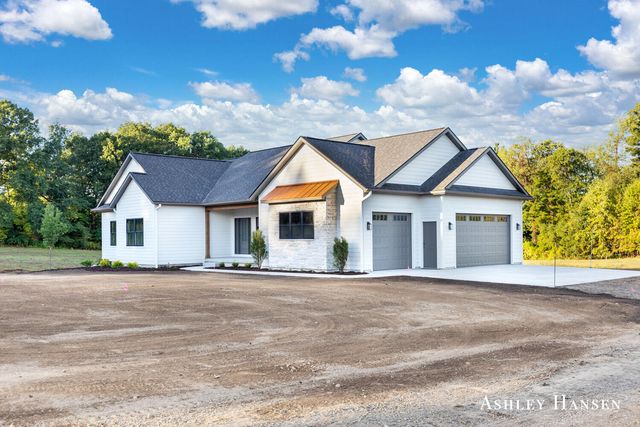 11035 Shaner Avenue NE, Rockford, MI 49341