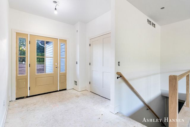 11035 Shaner Avenue NE, Rockford, MI 49341