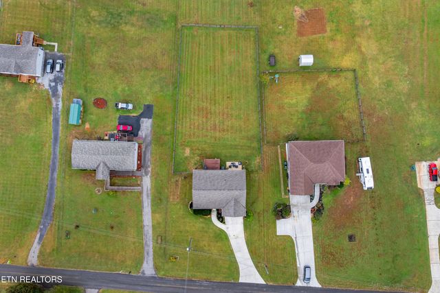 551 Kearney Rd, New Market, TN 37820