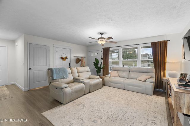 551 Kearney Rd, New Market, TN 37820