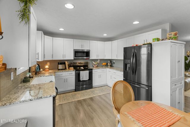 551 Kearney Rd, New Market, TN 37820