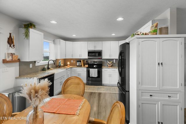 551 Kearney Rd, New Market, TN 37820