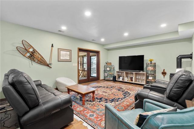 1520 Knollwood Trail, Altoona, WI 54720