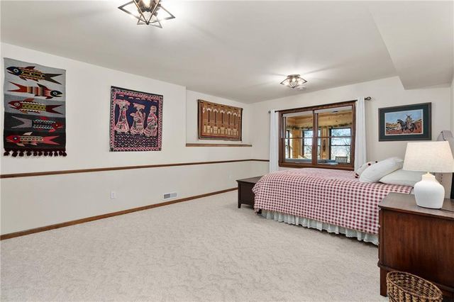 1520 Knollwood Trail, Altoona, WI 54720