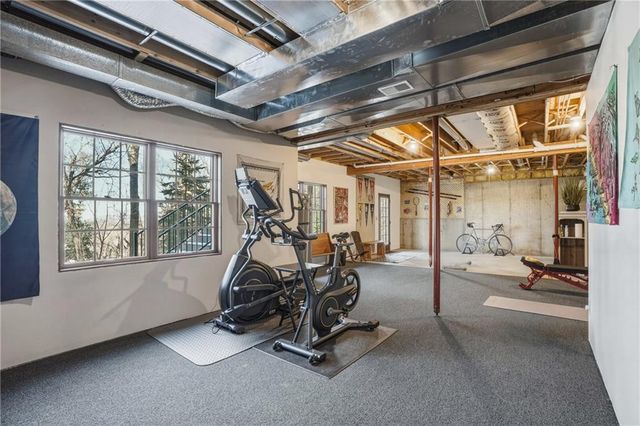 1520 Knollwood Trail, Altoona, WI 54720