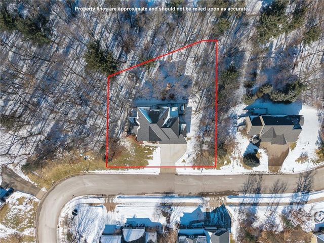 1520 Knollwood Trail, Altoona, WI 54720