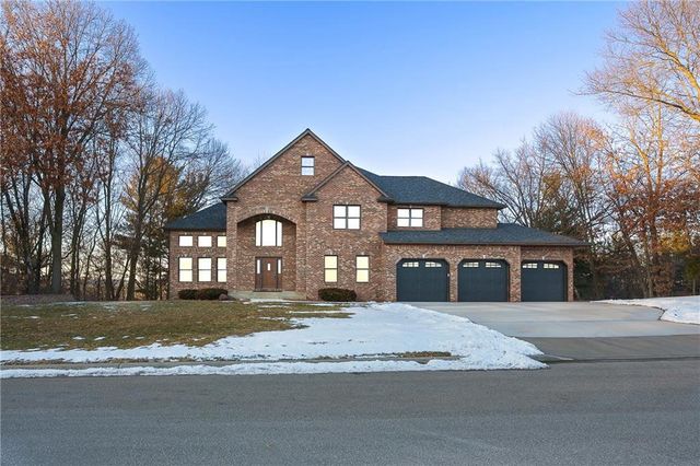 1520 Knollwood Trail, Altoona, WI 54720