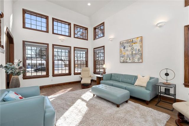 1520 Knollwood Trail, Altoona, WI 54720