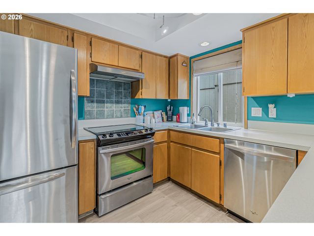 15814 Ne 69TH St, Vancouver, WA 98682