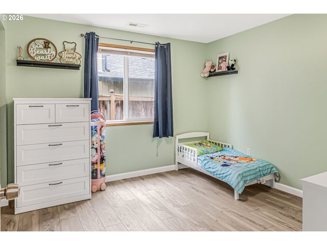 15814 Ne 69TH St, Vancouver, WA 98682