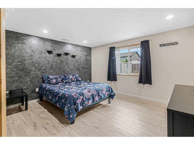 15814 Ne 69TH St, Vancouver, WA 98682