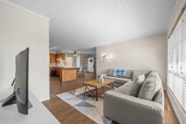 1115 Lakeshore Dr, Hot Springs, AR 71913