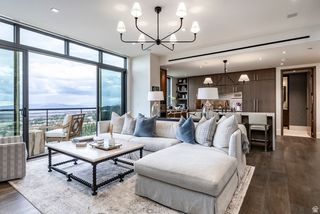 7677 VILLAGE WAY #503, Park City, UT 84060