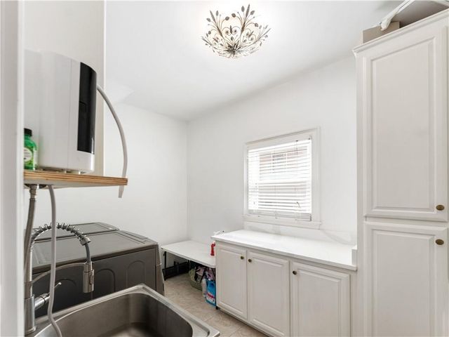 1081 Tennyson Place NE, Atlanta, GA 30319