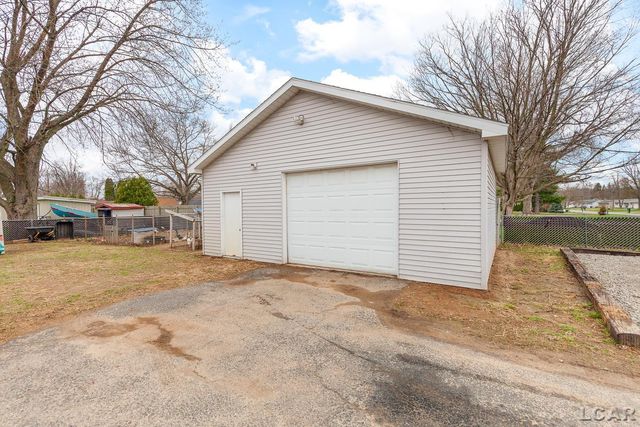 2650 Sutton Road, Raisin Twp, MI 49221