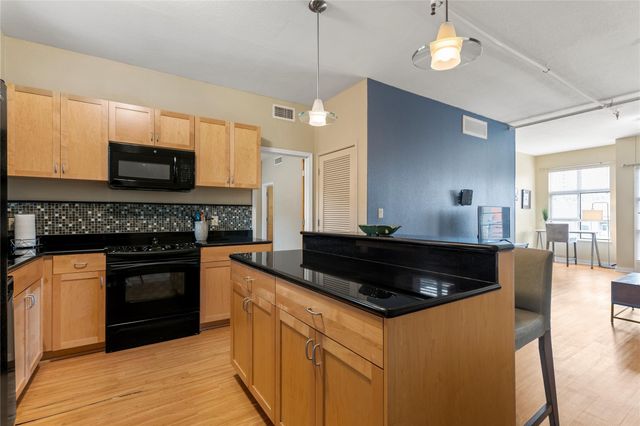 711 W 26th ST 706, Austin, TX 78705