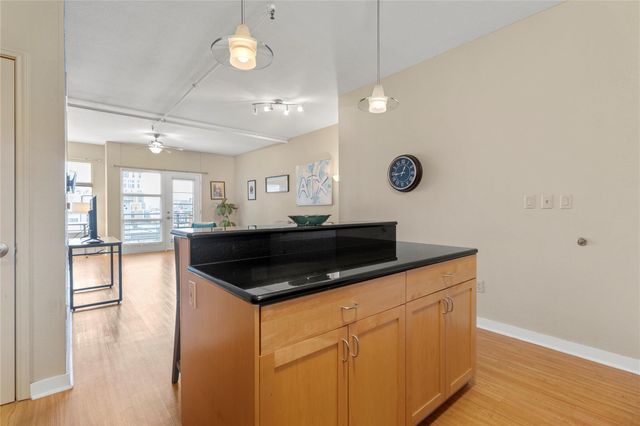 711 W 26th ST 706, Austin, TX 78705